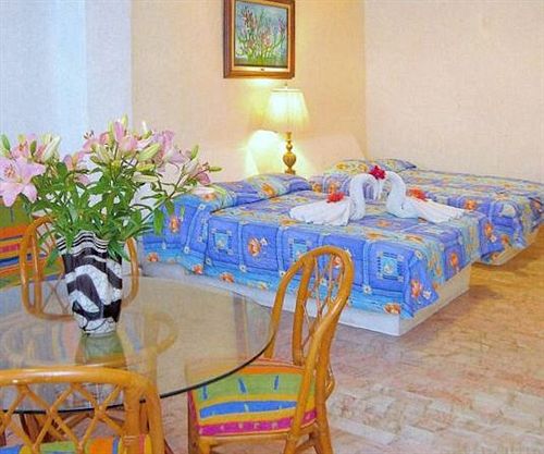 Отель Costa Linda