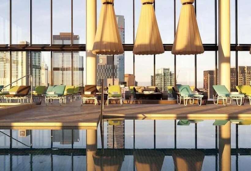 فندق Crown Metropol Melbourne