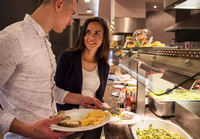 هتل Sh Dolce Vita All Inclusive Free Aquapark & Beach & Beach Bar