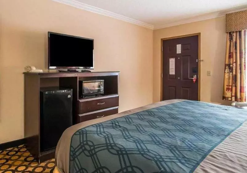 Отель Econo Lodge