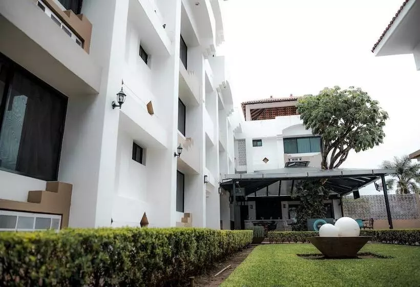 בית מלון כפרי Eh Ejecutivo Urban