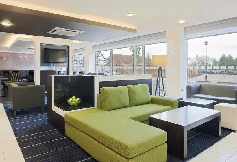 호텔 Holiday Inn Express Cambridge Duxford M11 Jct 10, An Ihg
