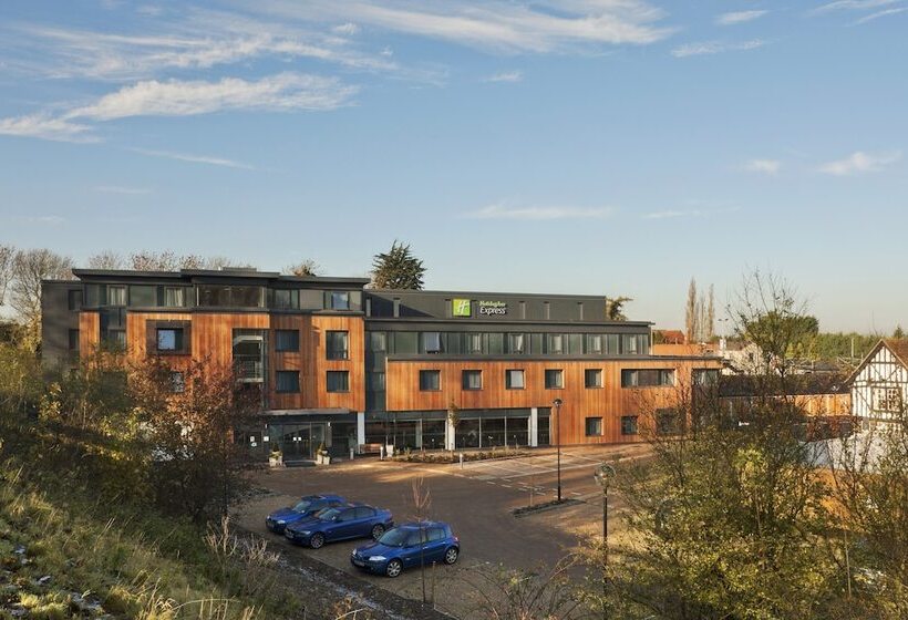 בית מלון כפרי Holiday Inn Express Cambridge Duxford M11 Jct 10, An Ihg