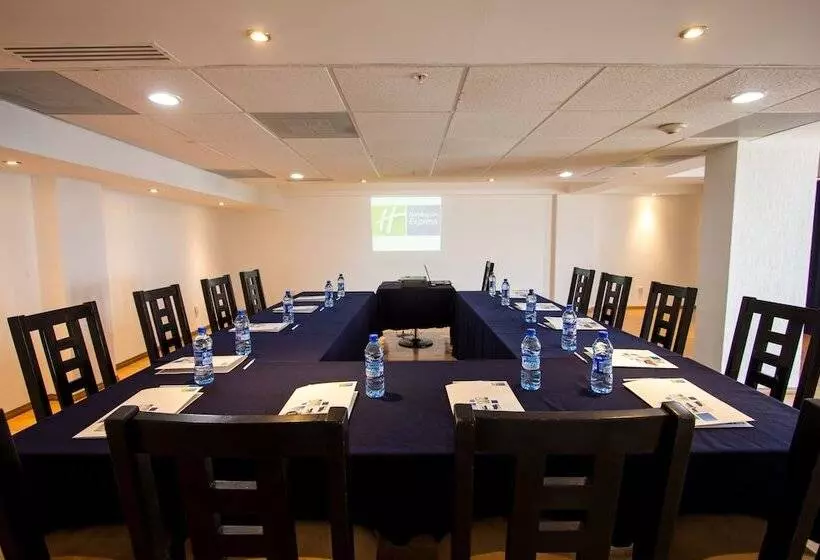 בית מלון כפרי Holiday Inn Express Nuevo Laredo, An Ihg