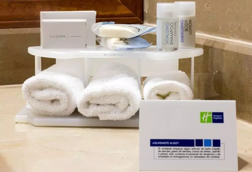 בית מלון כפרי Holiday Inn Express Nuevo Laredo, An Ihg