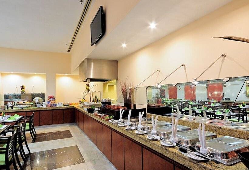 هتل Holiday Inn Uruapan, An Ihg