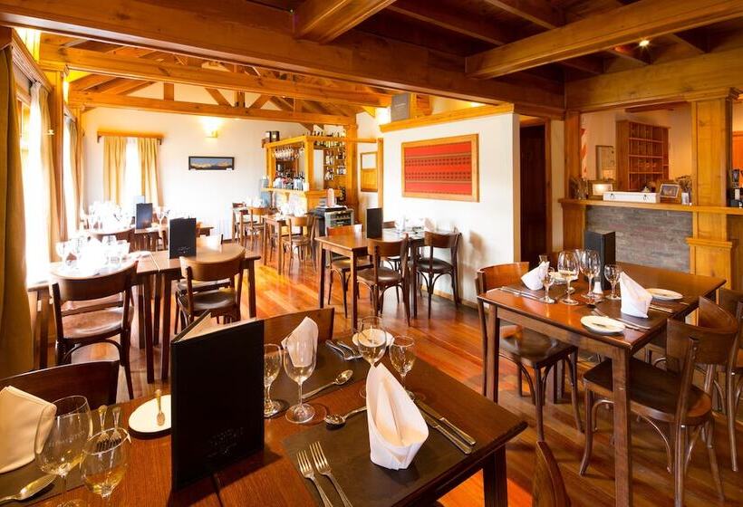 هتل Hosteria Senderos