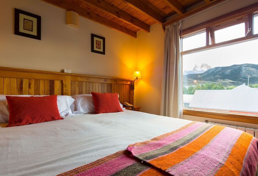 هتل Hosteria Senderos