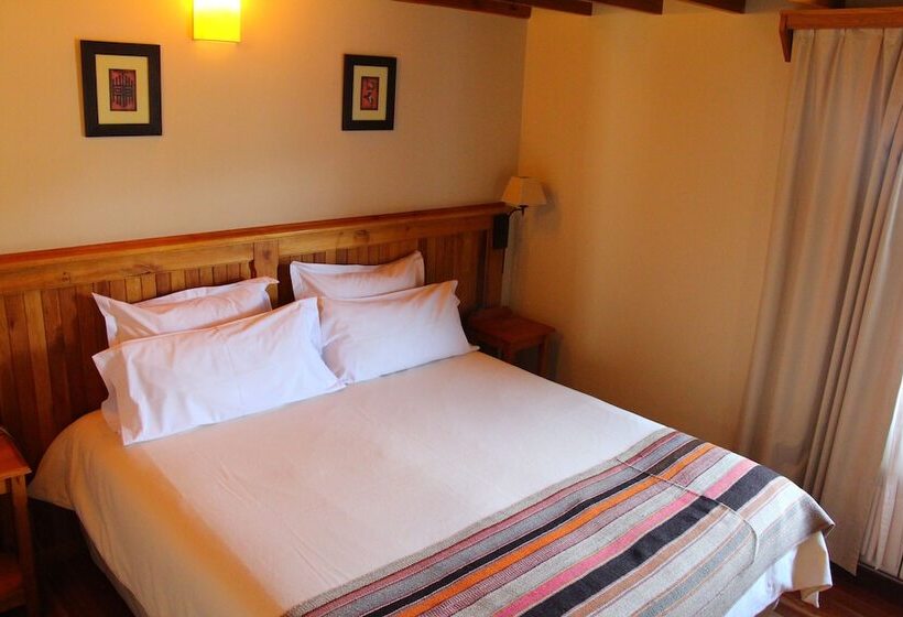 هتل Hosteria Senderos