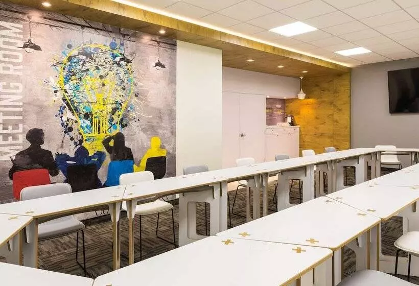 هتل Ibis Chihuahua