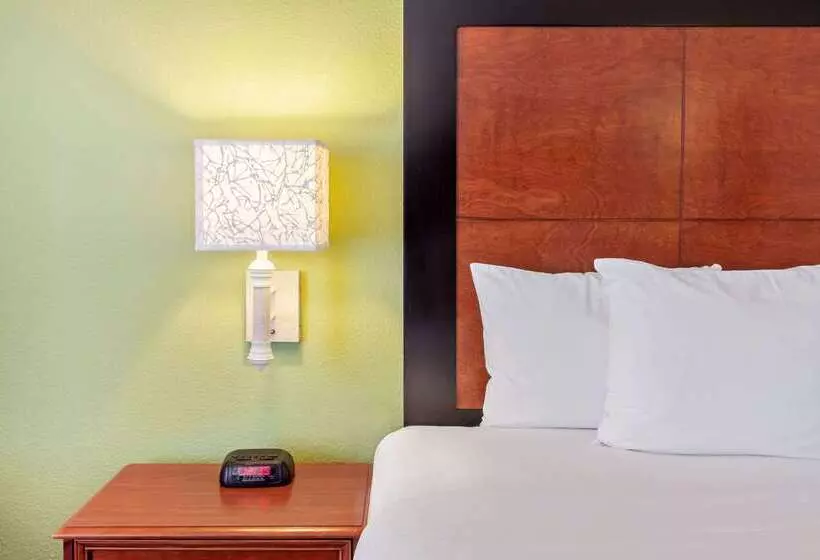 酒店 La Quinta By Wyndham Cd Juarez Near Us Consulate