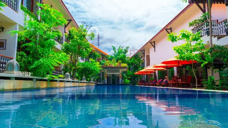 هتل Montra Nivesha Residence