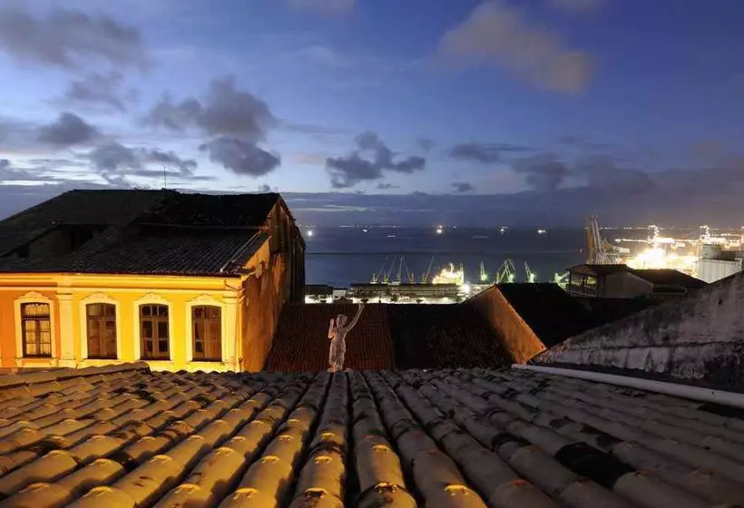 ホテル Pousada Colonial