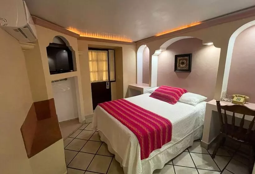 فندق Real Catedral