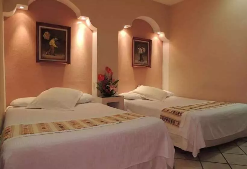 فندق Real Catedral