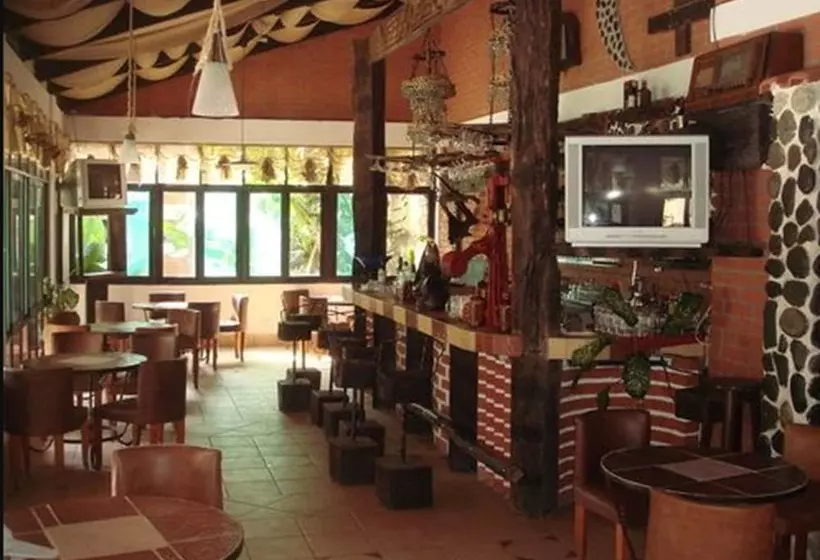 هتل Rio Selva Resort Yungas