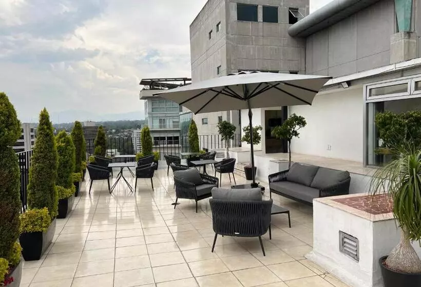 호텔 St Isidro Suites Corporate Housing Spa & Wellness Center