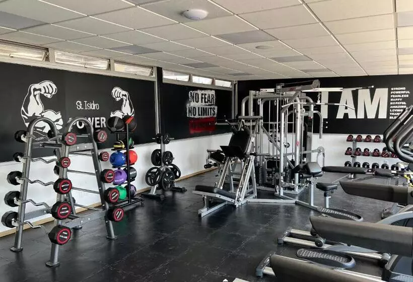 호텔 St Isidro Suites Corporate Housing Spa & Wellness Center