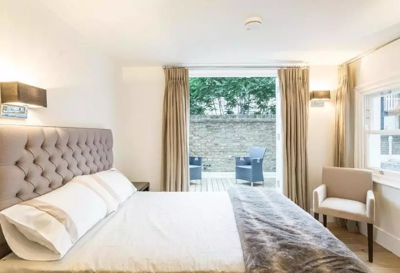 Royal Residence Elegant 2 Bedroom  Talbot