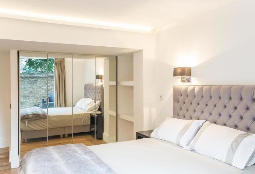 Royal Residence Elegant 2 Bedroom  Talbot