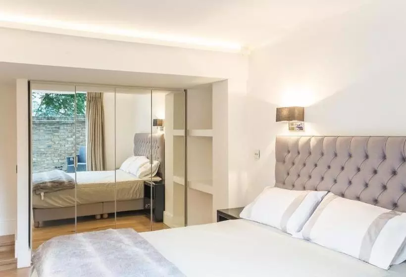 Royal Residence Elegant 2 Bedroom  Talbot