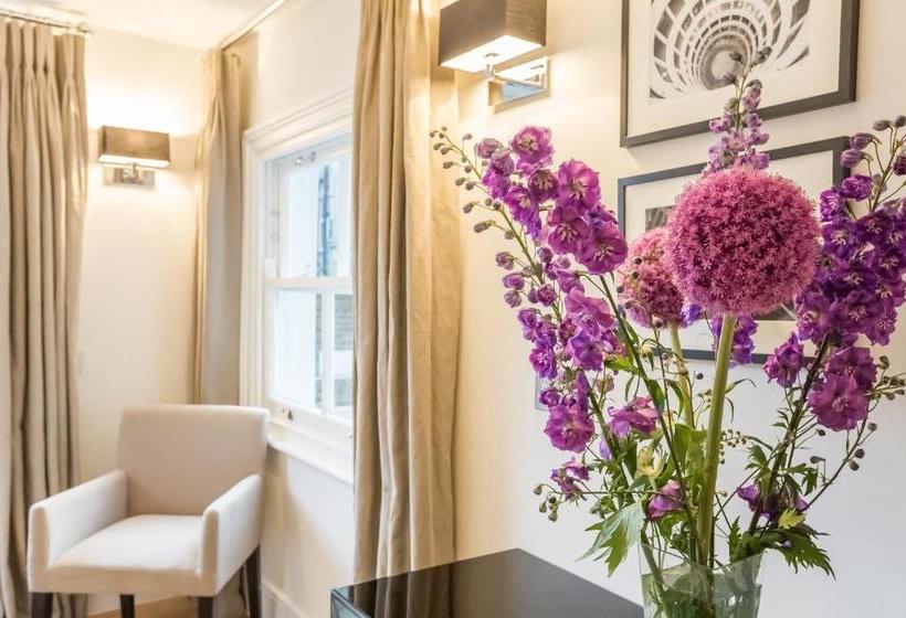 Royal Residence Elegant 2 Bedroom  Talbot