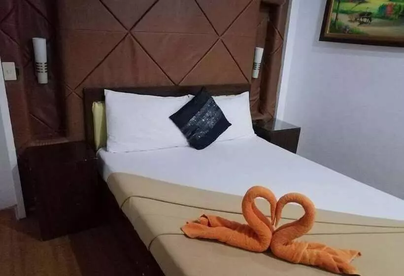 هتل Ey Miners Suites Navarro
