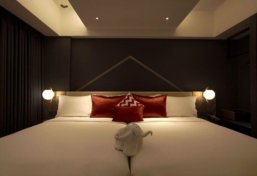 Awann Sewu Boutique Hotel And Suite Semarang