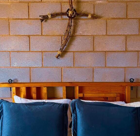 هتل Cabaña San Tony