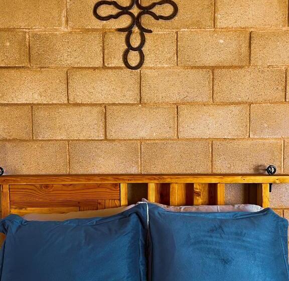 هتل Cabaña San Tony