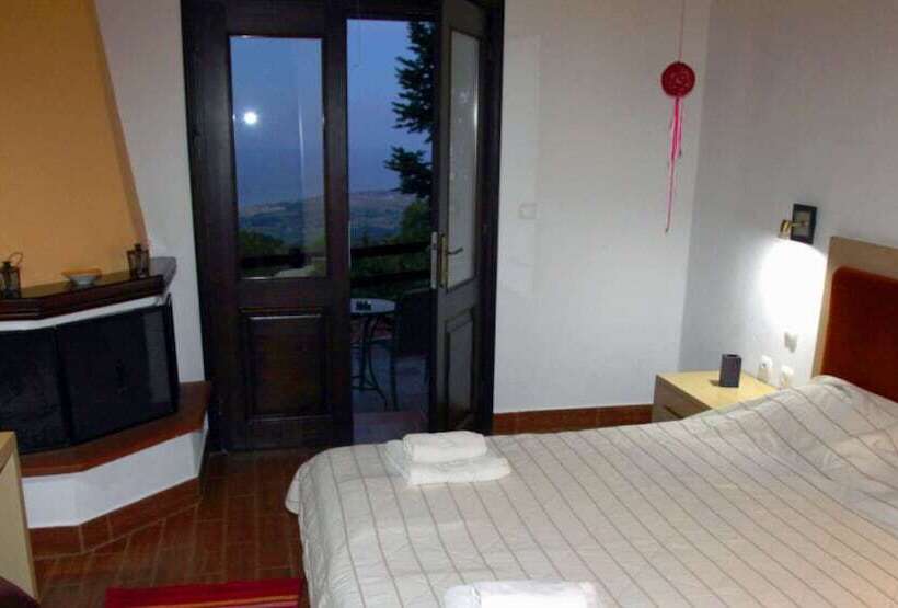 酒店 Kyveli Boutique