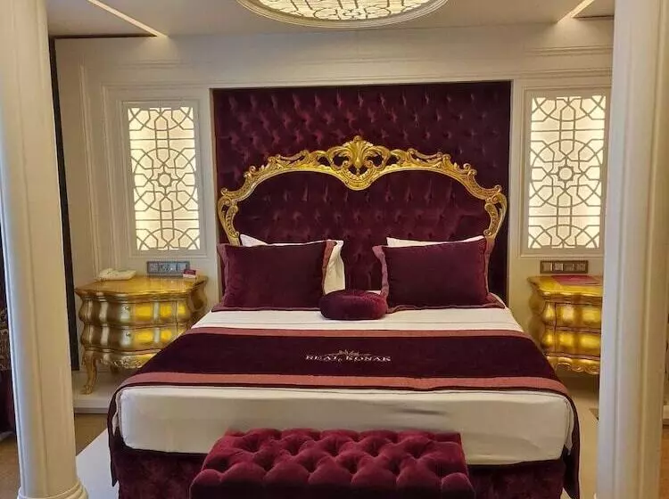 ホテル Real Konak