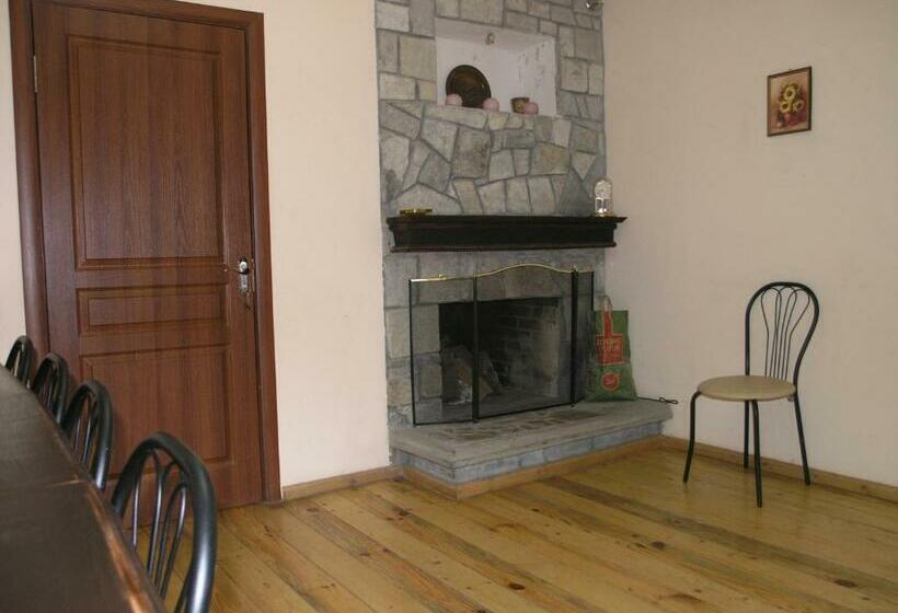 پانسیون Arnika Tatariv