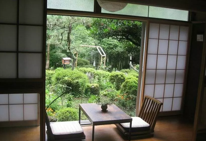 Majatalo Minpaku Haruna