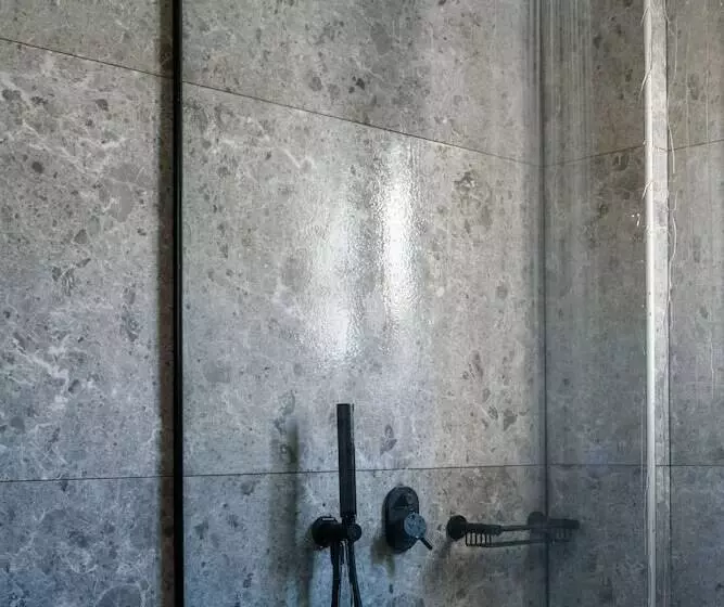 ペンション Vrachos Suites Mykonos