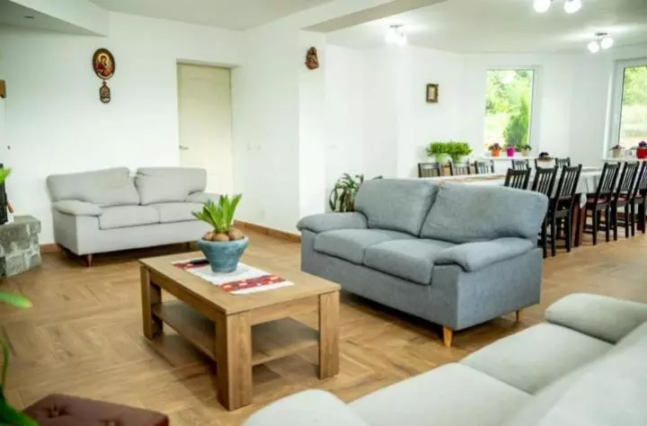 Pensiunea Rozelor Stațiunea Climaterică Sâmbăta