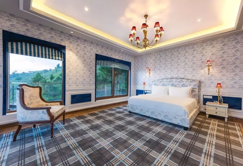 The Manor Luxury Apartments