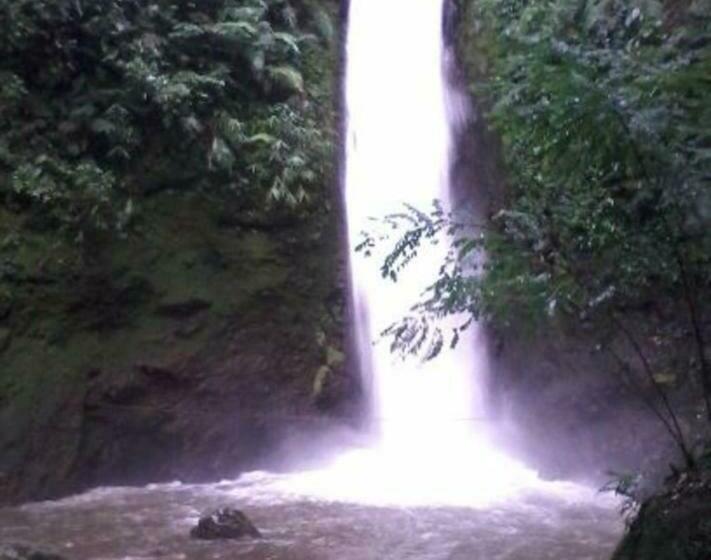 בית מלון כפרי Villa Permata