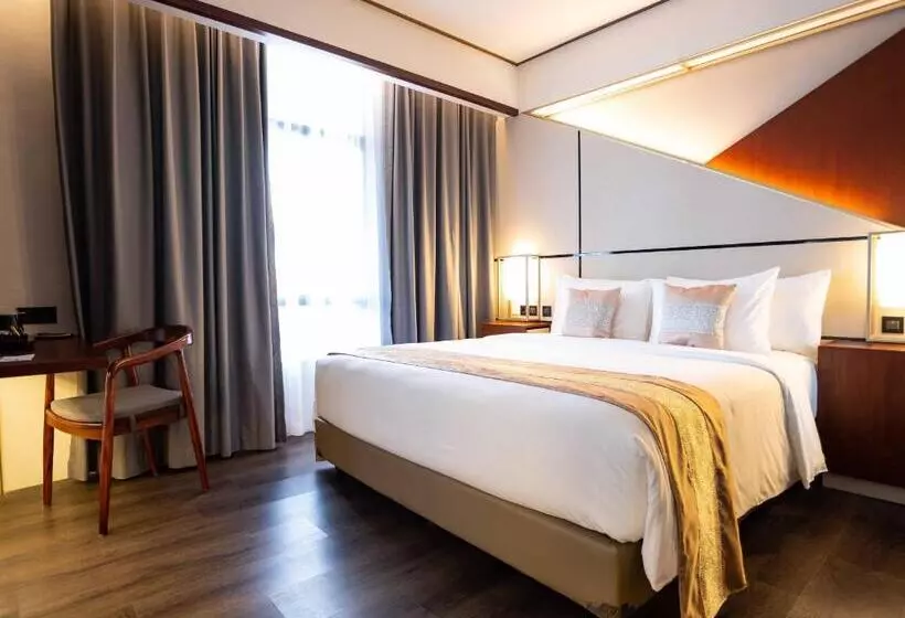 Rayz Umm Hotel Malang