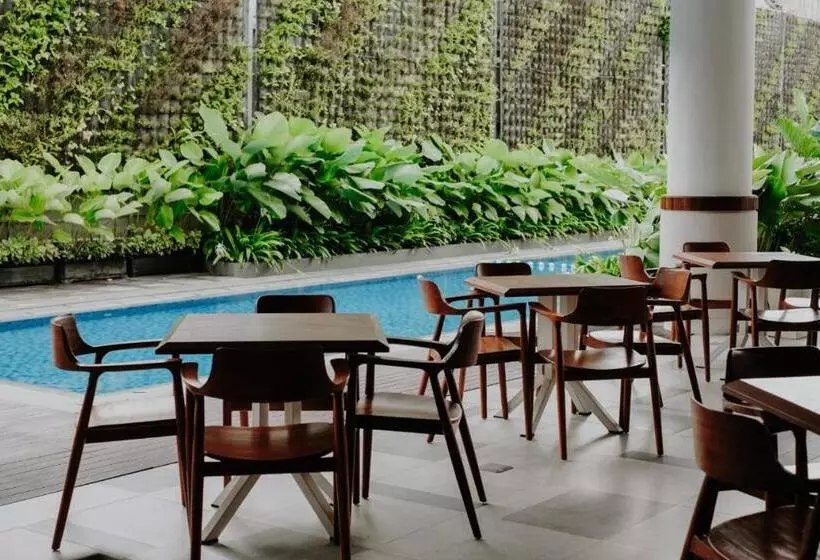 Rayz Umm Hotel Malang