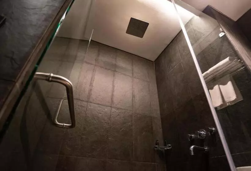 Rayz Umm Hotel Malang