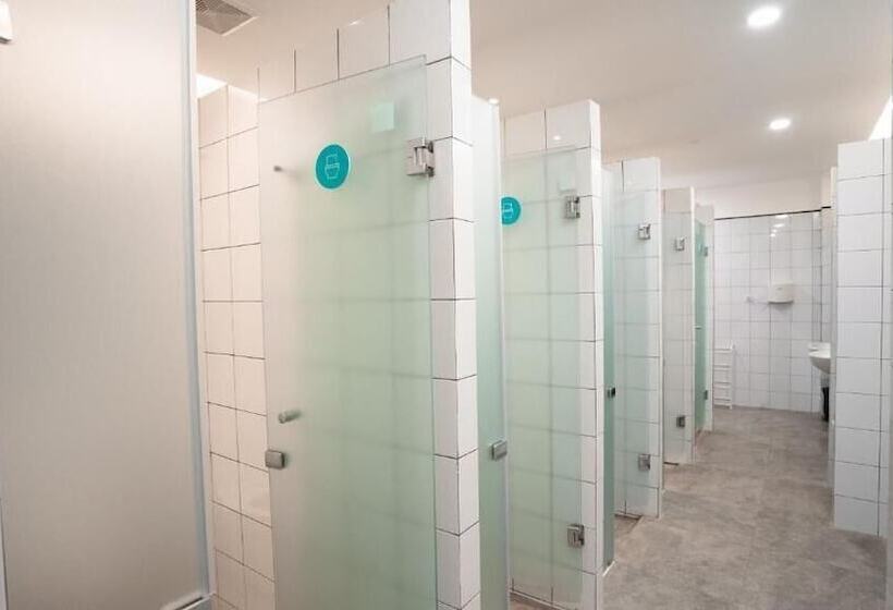 酒店 Bobopod Malioboro, Yogyakarta