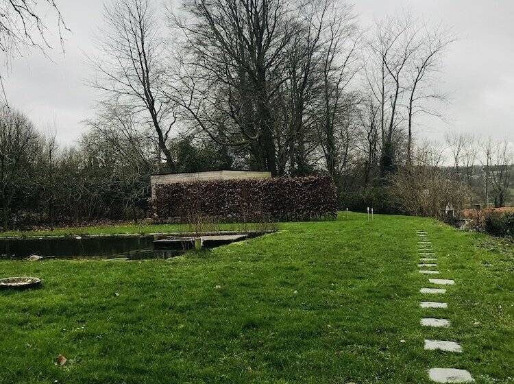 فندق Panacée Guesthouses