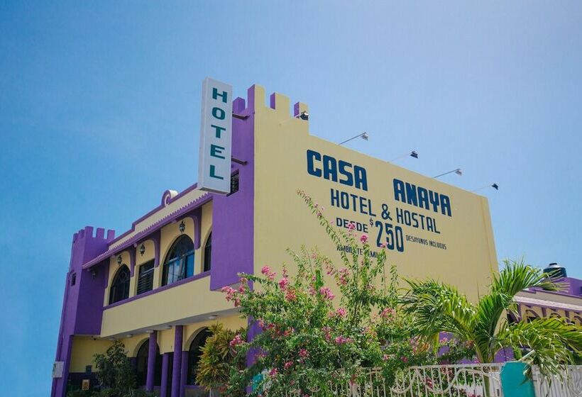 هتل Casa Anaya Hostel