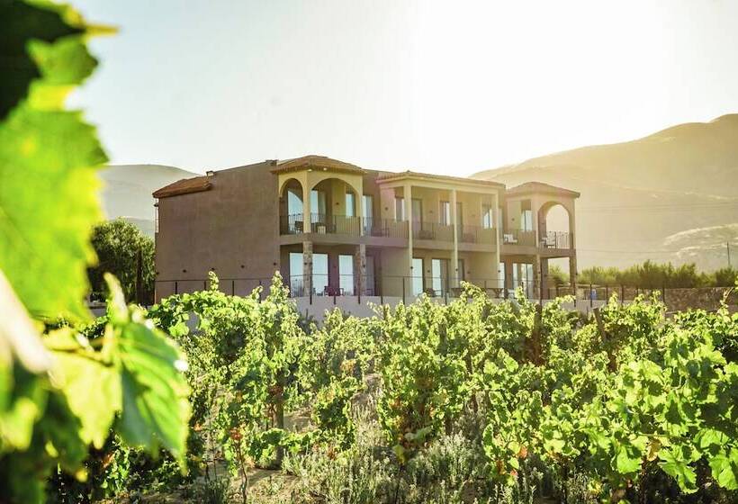 Finca Tre Hotel And Villas Resort