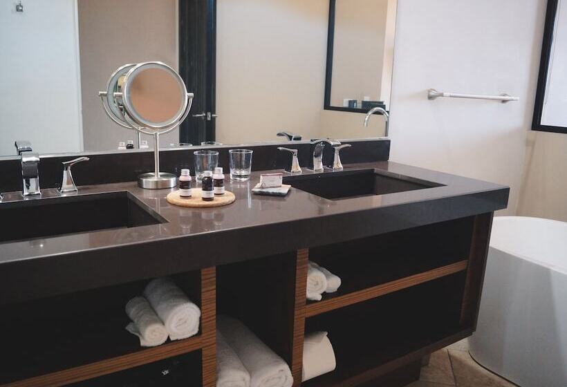 Finca Tre Hotel And Villas Resort