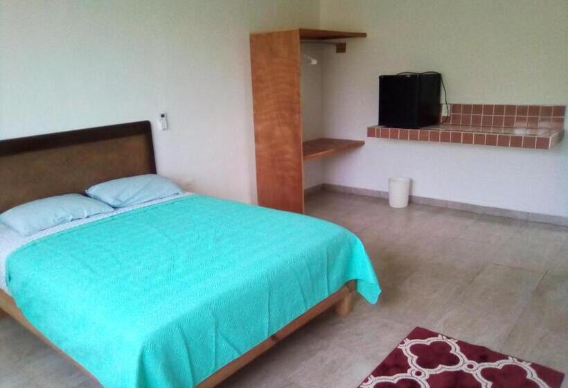 فندق Airport Sleepy Inn