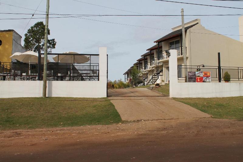 Hotel Brisas Del Lago Apartamentos