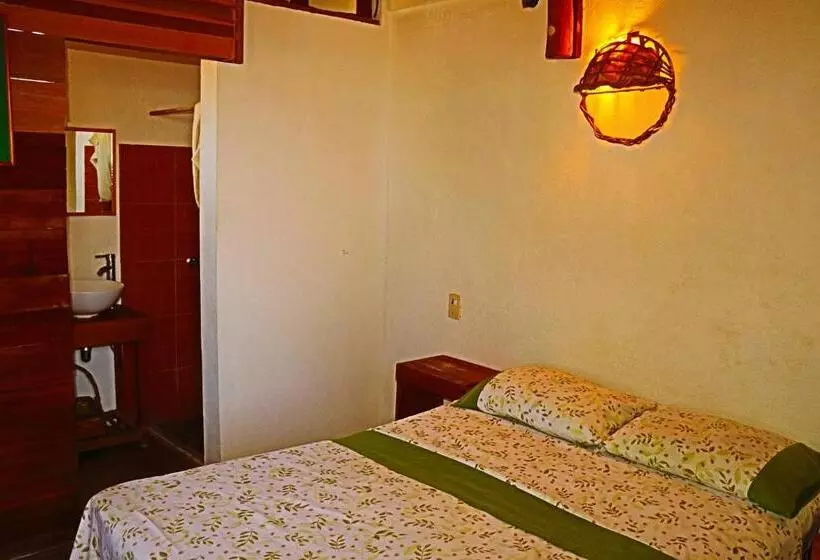 Hotelli Cafe Maya   Casa Acalli