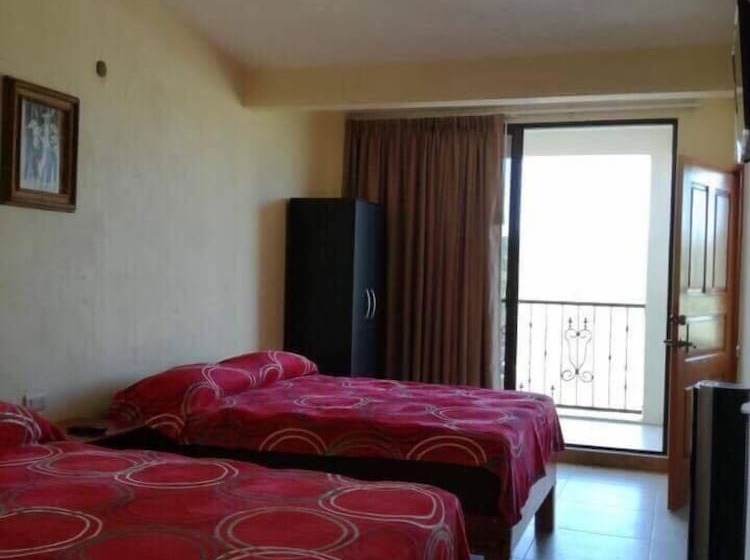 هتل Casa Mañana Xilitla